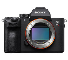 Фотоаппарат со сменной оптикой Sony Alpha a7R III Body (ILCE-7RM3)
